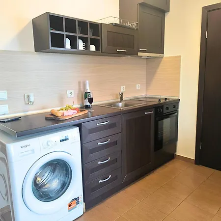 Urban Atelier 300m From Gondola, Free Parking Apartment