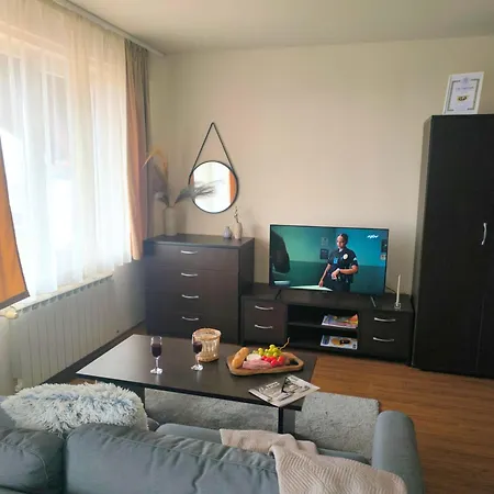 Urban Atelier 300m From Gondola, Free Parking Apartament Bansko