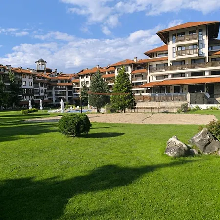 Urban Atelier 300m From Gondola, Free Parking Apartament Bansko